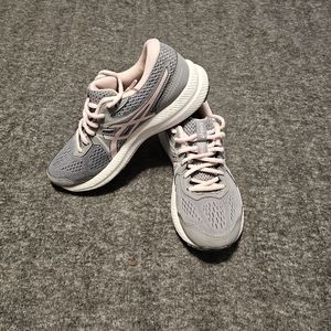 Ladies Asics running shoes